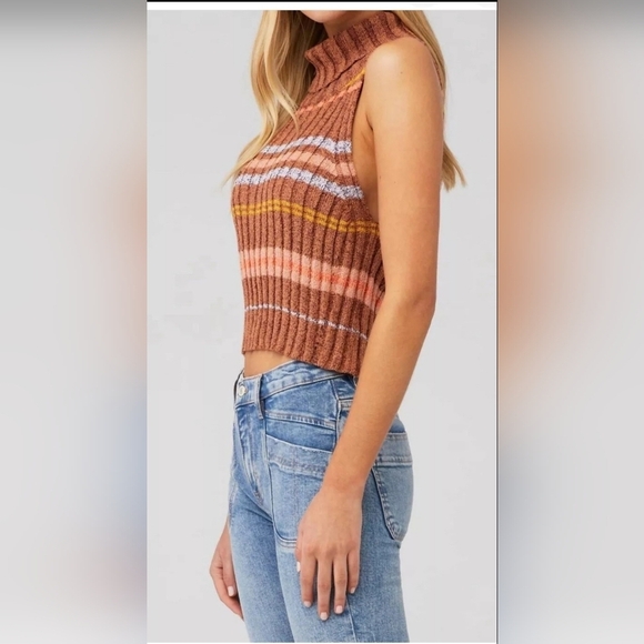 NWT Free People Ribbed Knit Cropped Turtleneck Sweater Tank Edith Vest Sz Large - Picture 11 of 16